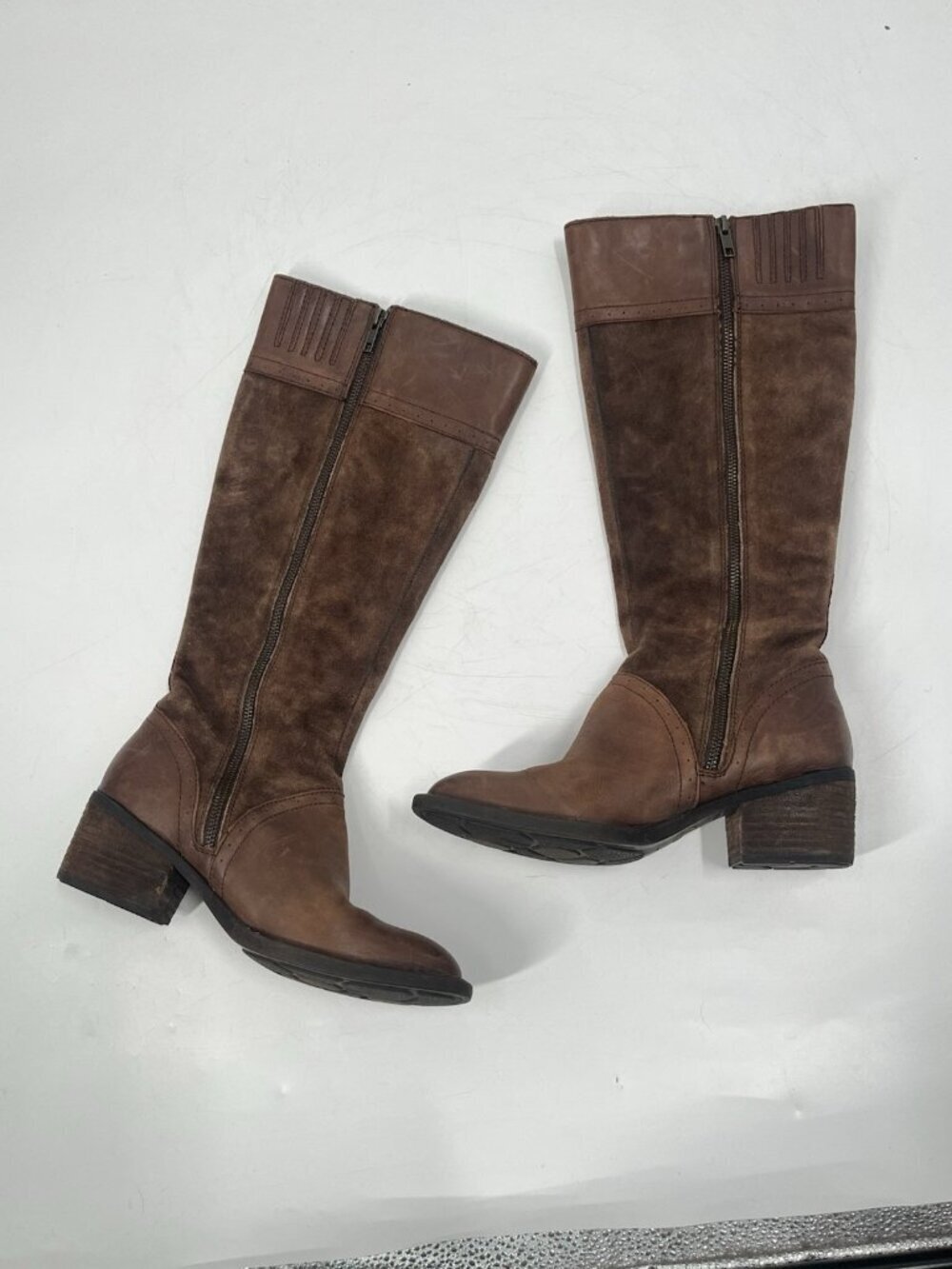 Born Poly Brown Distressed Leather Knee High Riding Boots Sz 7.5 Quiet Luxury